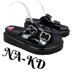 NA-KD Womens Sandels Sz 8.5 Faux Black Patent Leather Adj. Buckle Bold Stitching